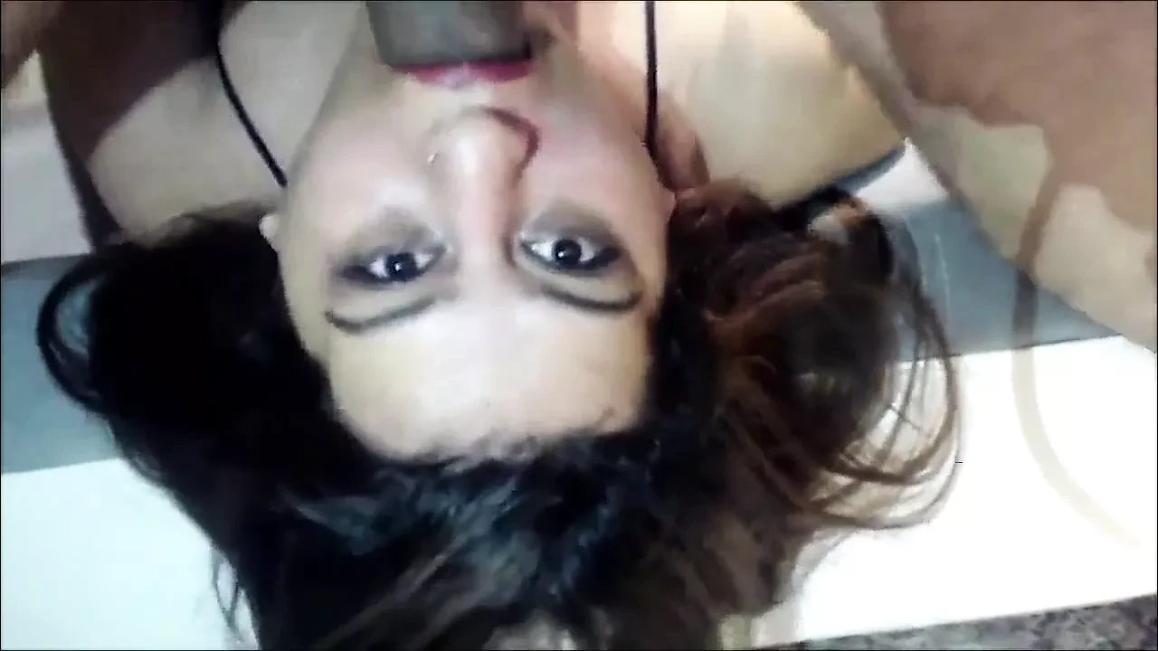 Tetona india milf disfrutando de una follada hardcore