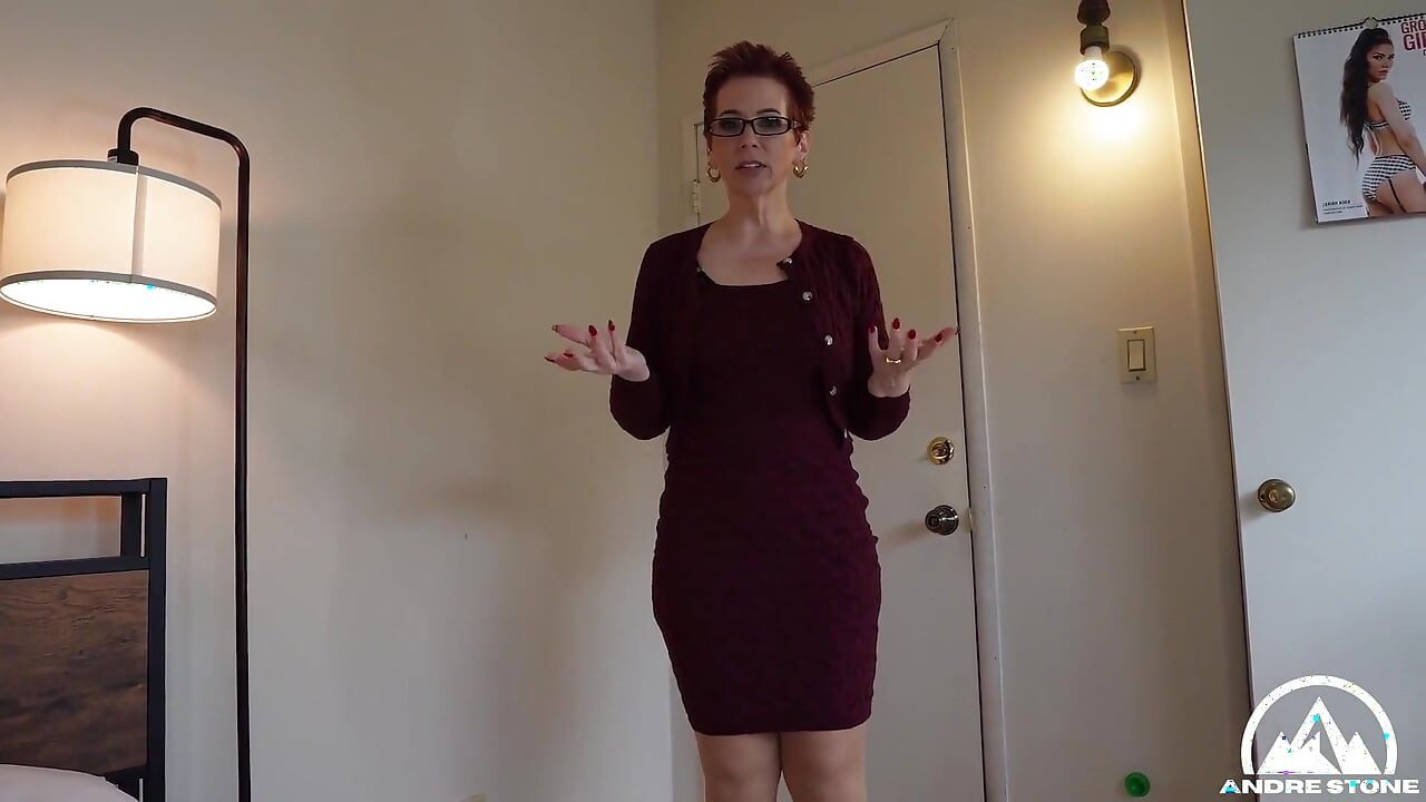 Ruby lynne guru les seksi rambut merah kontolmu dari sekolah