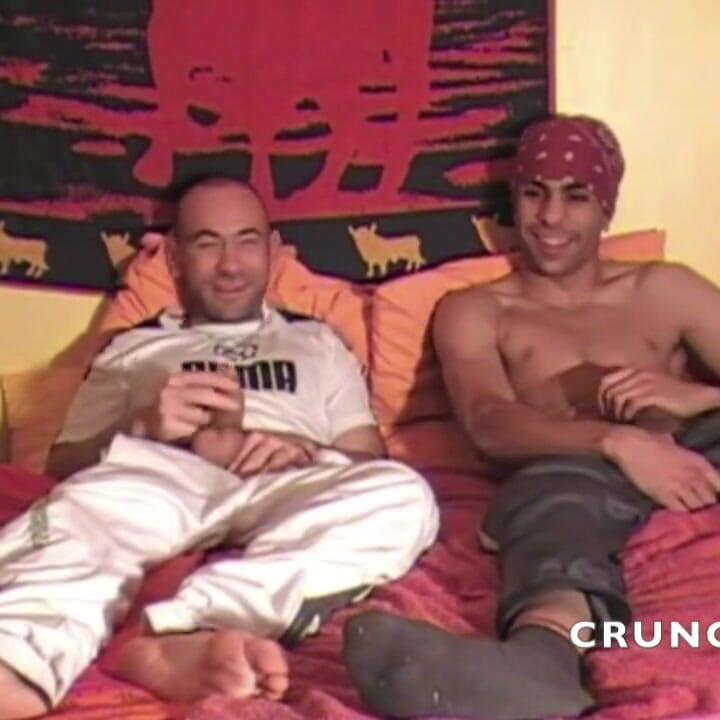 Masturbation with my straigth arab friend