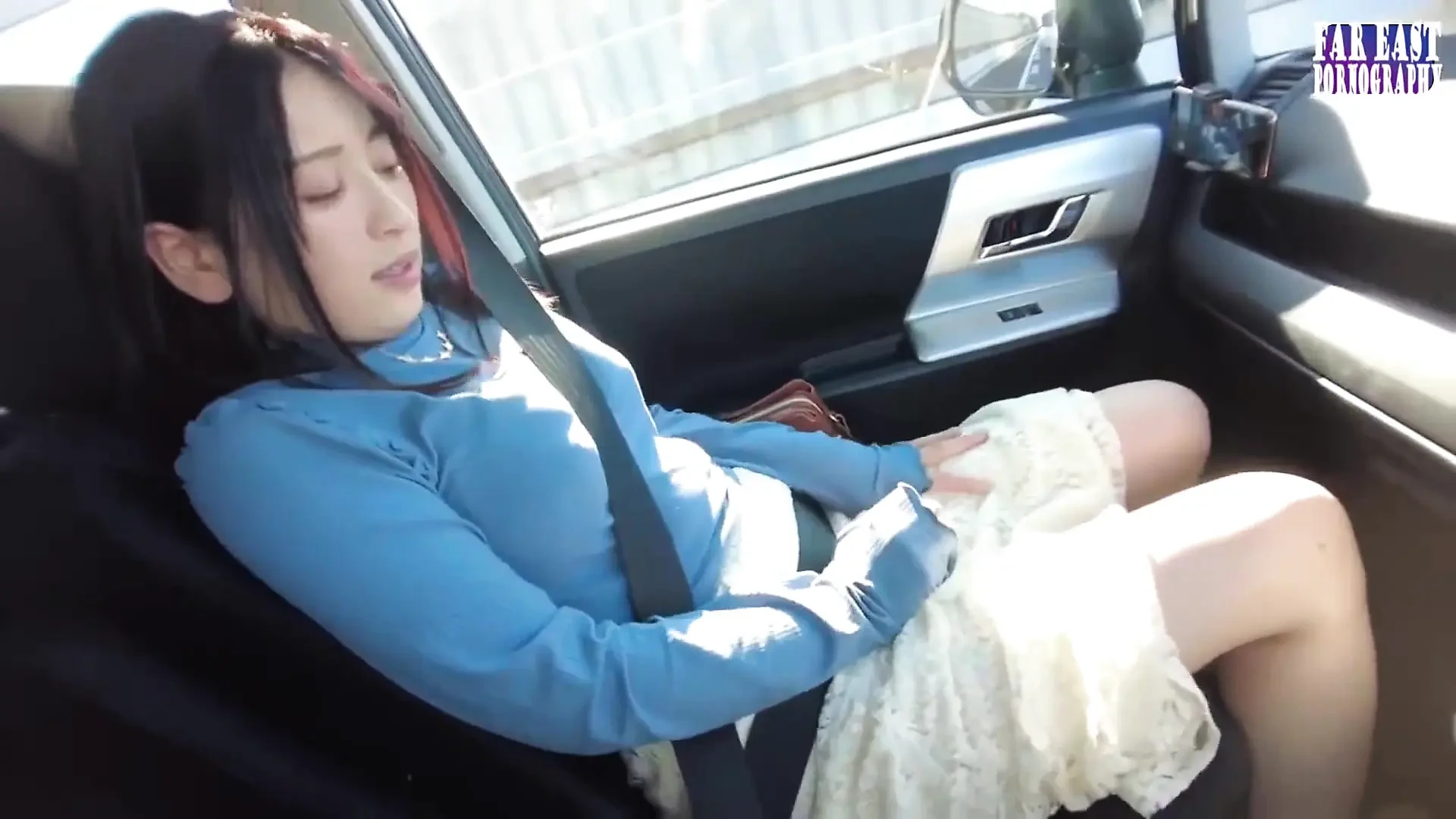 Skirt Side Tease Where Slick Grazing Turns to Instant Climax the Moment She Sinks in – 1