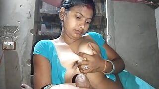 Nena bengalí en video de sexo caliente con semen en la boca 👄?