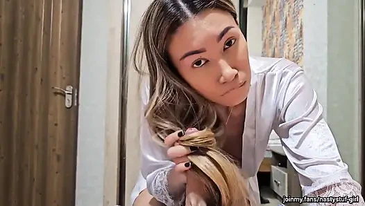 Ibu tiri asia nggak pernah puas kalau belum puas kalau belum dientot!