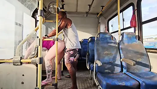 DUDE GETS ON PUBLIC TRANSPORT I SCREWED UP FOR EVERYONE TO SEE AND LEFT