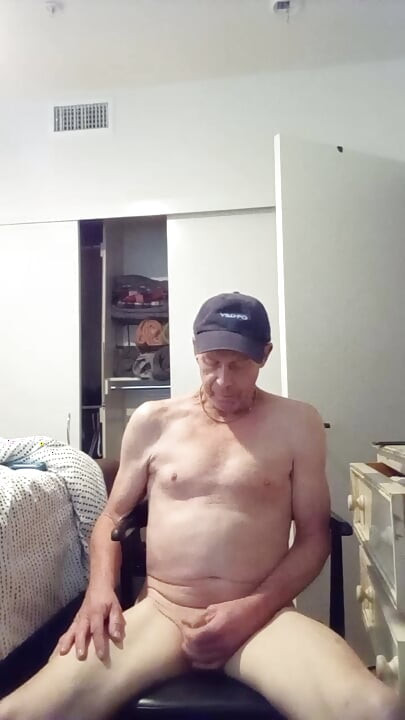 Kenneth Campbell Shows His Tiny Ass Dick And Wants You To Fuck Him