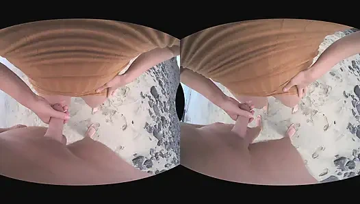 Минет на публичном пляже в VR видео от первого лица