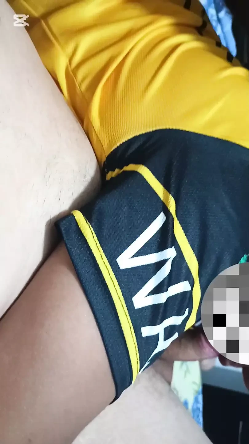 Aquí Experimentando un trío con un par de amigos que conocí