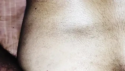 Suman Bhabhi ko nangi karke full body massage kiya.