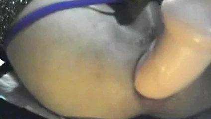 Anal dildo boşalması