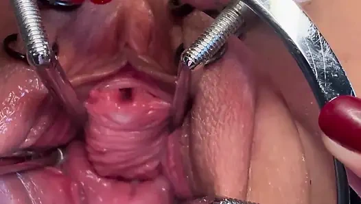 Slave S Aynı Anda Hem İdişim Hem De Diş Serviksini Seviyor