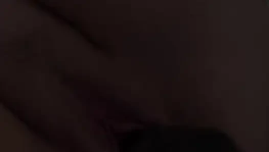 Yakın amcık sikişi solo seks makinesi