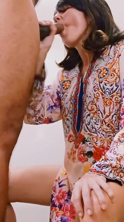 Momento commovente da "Lei fa una tentazione sexy".