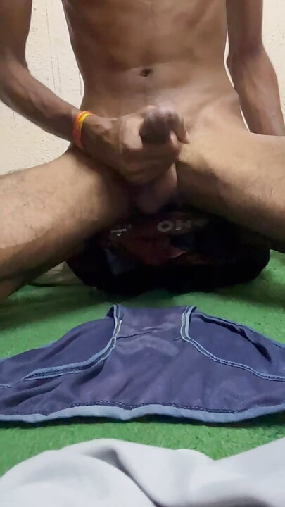 I jerked off onto my sister-in-law Shakuntala's panties