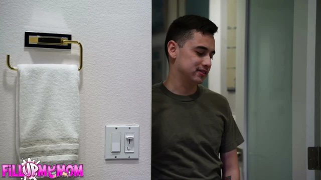 FILL UP MY MOM - Hot MILF Gives Impatient Stepson One Last Quickie On The Hall Floor!