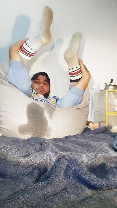 Dirty Socks, Piss and the Dirtyjunkbro. Hammer!!!