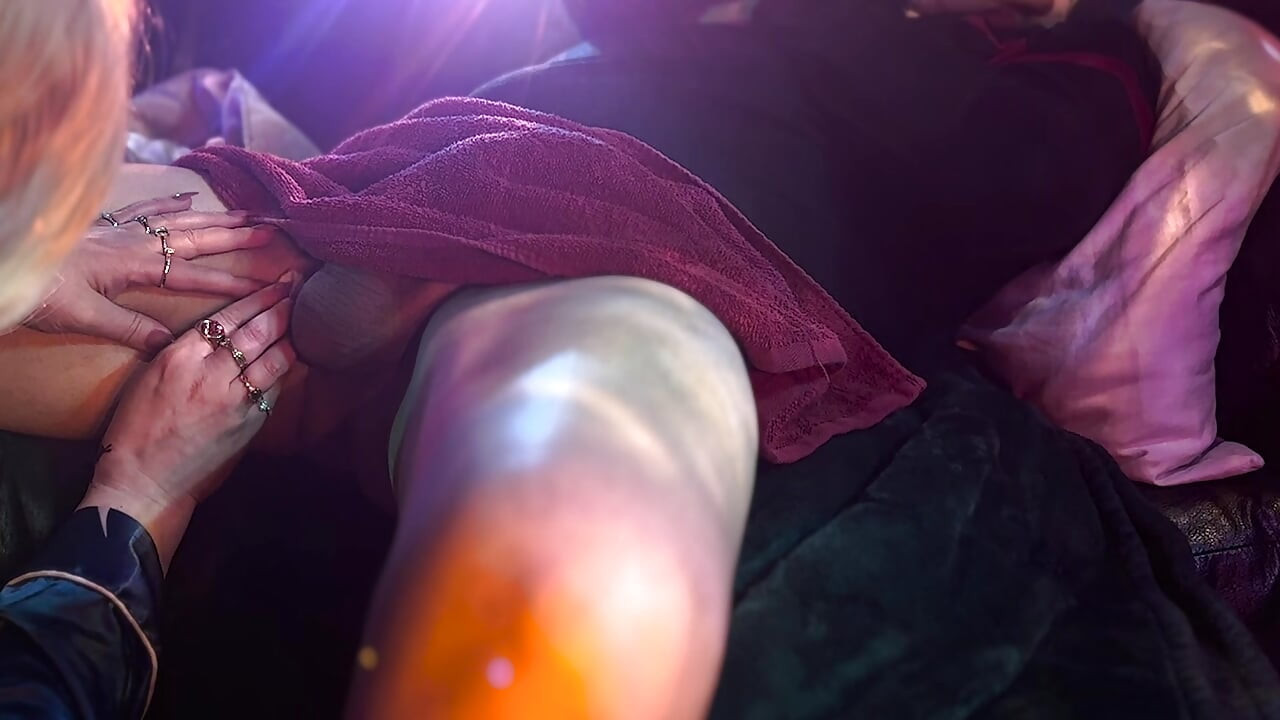 Masaż i peeling prowadzi do ręcznej roboty