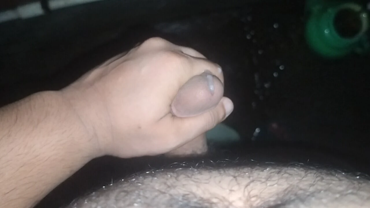 Fotto la mia ragazza mamma in bagno