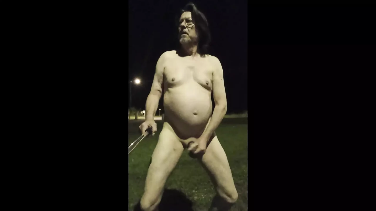 Flashing full naked in the street