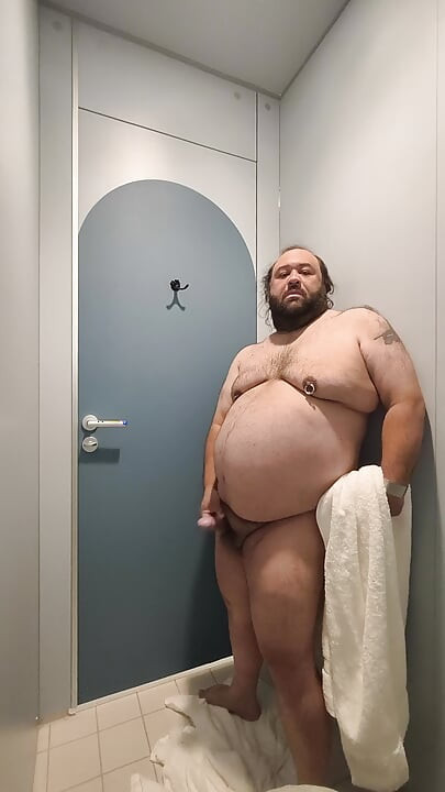 Buiseqy pool stall