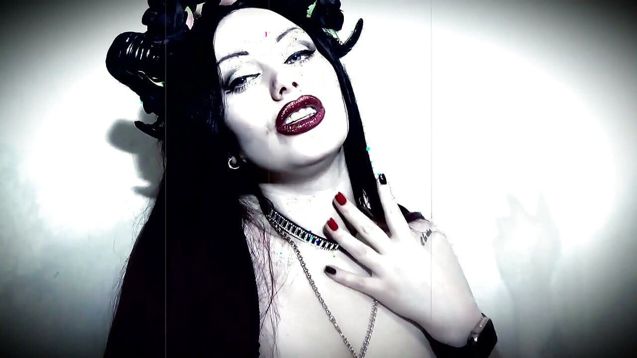 My Seductive Lips - Is a Door to Hell! Devour Fetish!
