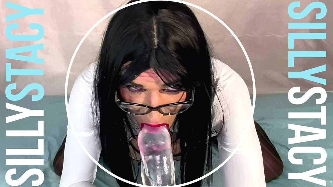 Cute Sissy stretch here mouth by huge clear dildo