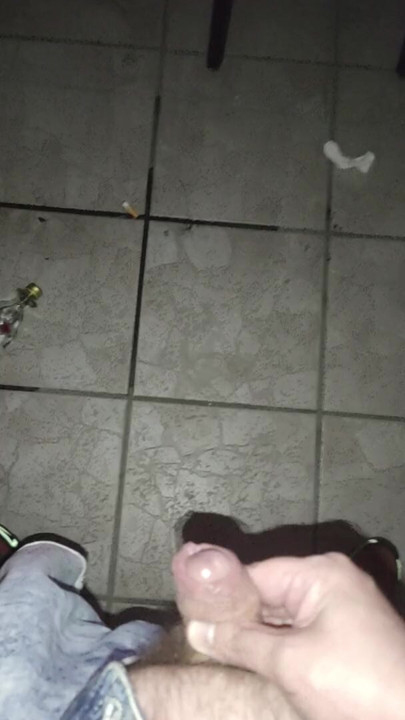 Pissing #15