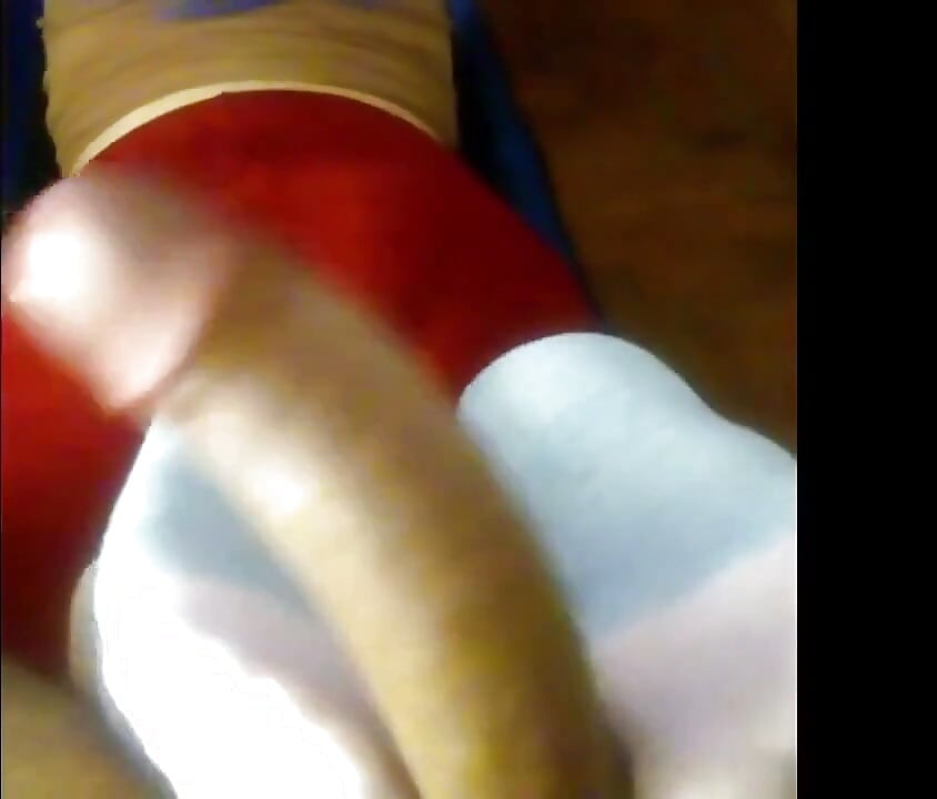نيك بالقدم وقذف