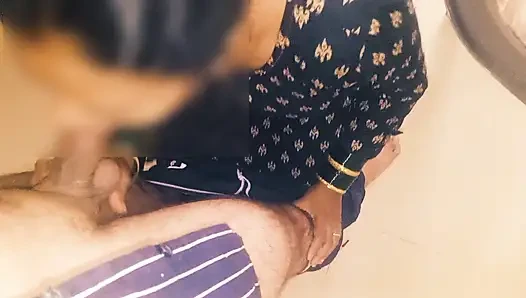 Echtes Dorf bhabhi doggystyle harter fick von Devar Ahd bekommt eingeölte massage. Desi Bhabhi Ki Chudai.