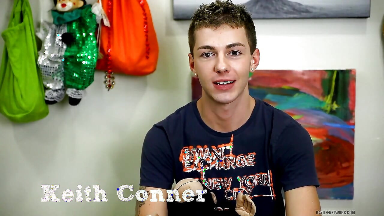Twink Describes What He Likes