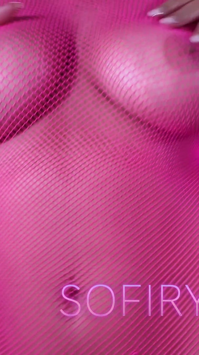 Sofi Ryan Pink Fishnet Oil - Ass to Titjob