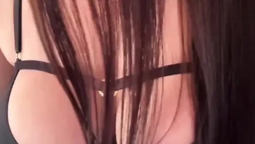 Cumming from how stepmom fucks her pussy