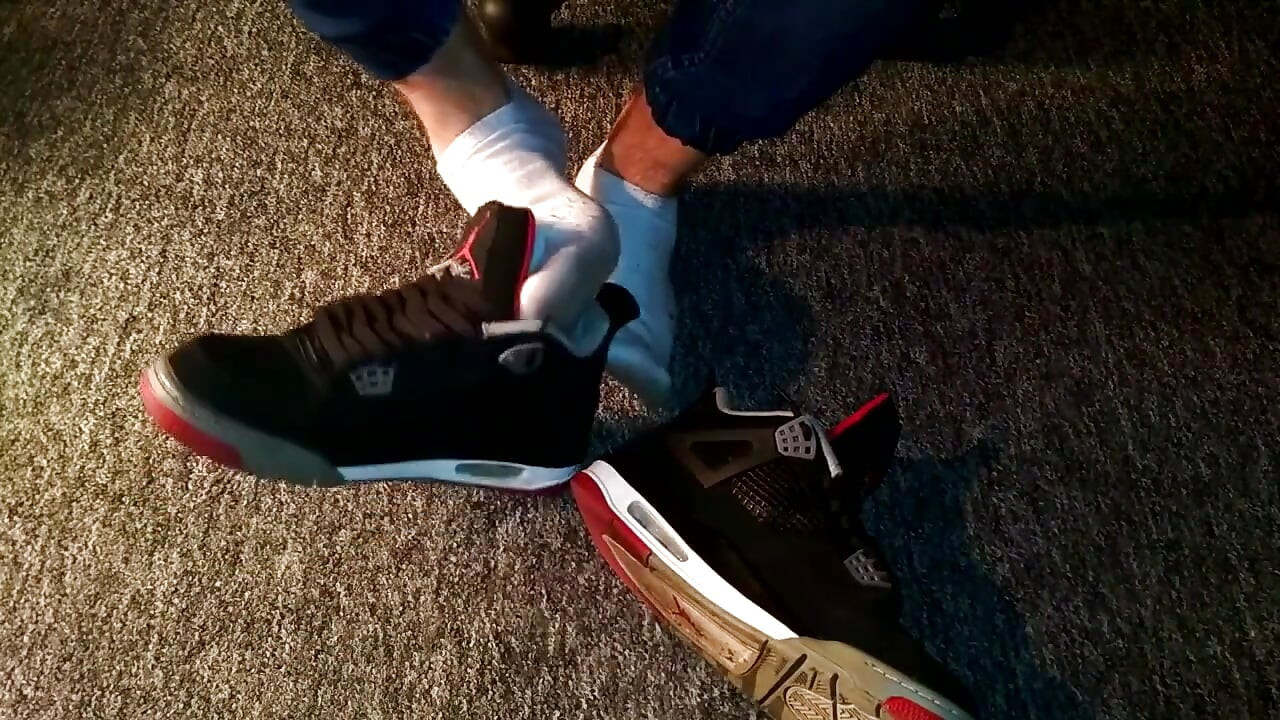 Sneakers spelen en klaarkomen Jordan retro iv