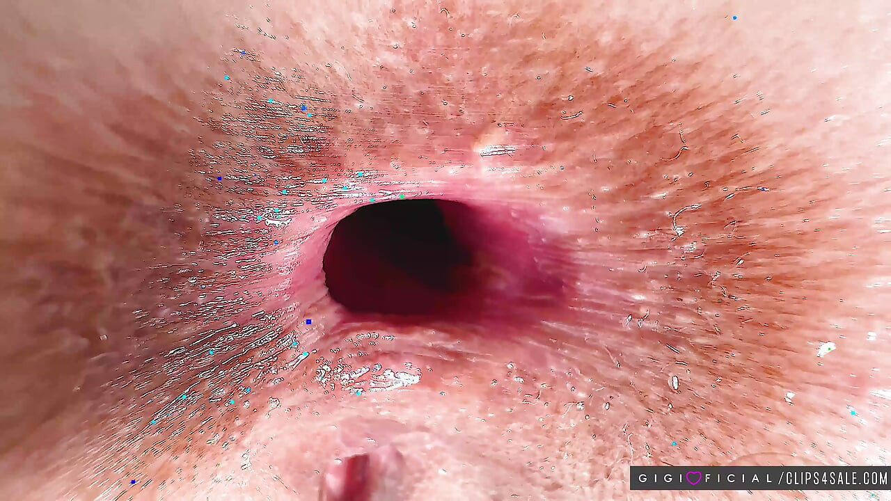 CUTE 19 years old GIRL VIRGIN ASS HEVER GOT DICK INSIDE!