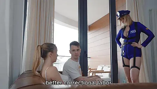 Balkonda seks yaptığım için cezalandırılıyorum. Bu kötü mü?