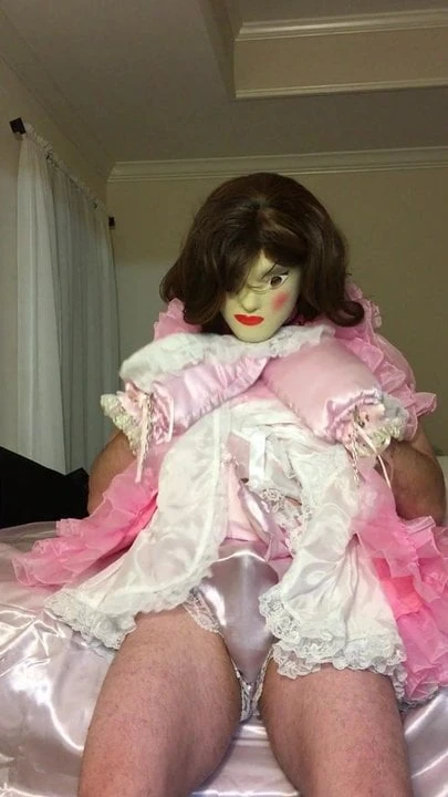 Prissy Sissy Pumps Pillow