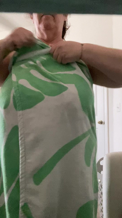 Nach der dusche titten ...