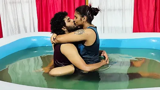 Hot pool romance lip lock with boobs suck