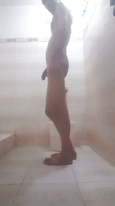 Pancuran kamar mandi