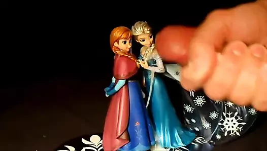 Dondurulmuş anna elsa heykelleri.figures cumshots