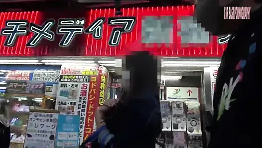 Amateur Encounter Ending in a Genuine Creampie -pt.3