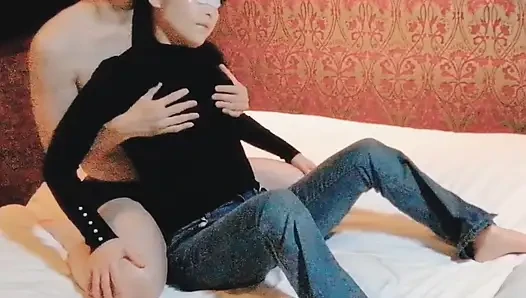 He caresses his busty wife in red underwear and makes her cum with fingering. Home made amateur Personal photography kawasaki JK