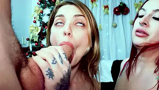 Sarışın Arkadaşımla Sütle Yıkandık: Büyük Kıçlı En İyi Arkadaşımla Sıcak Üçlü