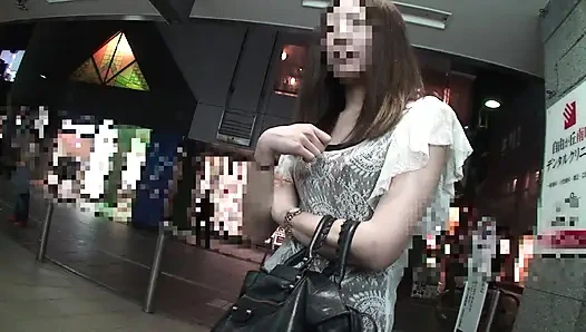 A072B12 The celebrity wife I met at Jiyugaoka is full of masochistic spirit! Rejoice in the forceful attack