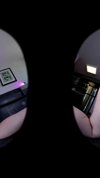 Cái bẫy đầy mồ hôi của Vr180 Giantess Kaela