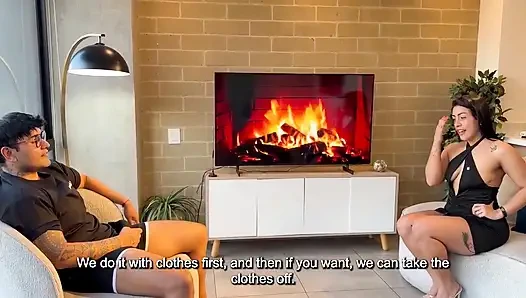 Это очень мокрое интервью! Горячую милфу с большой задницей жестко трахают - Kylei Ellish