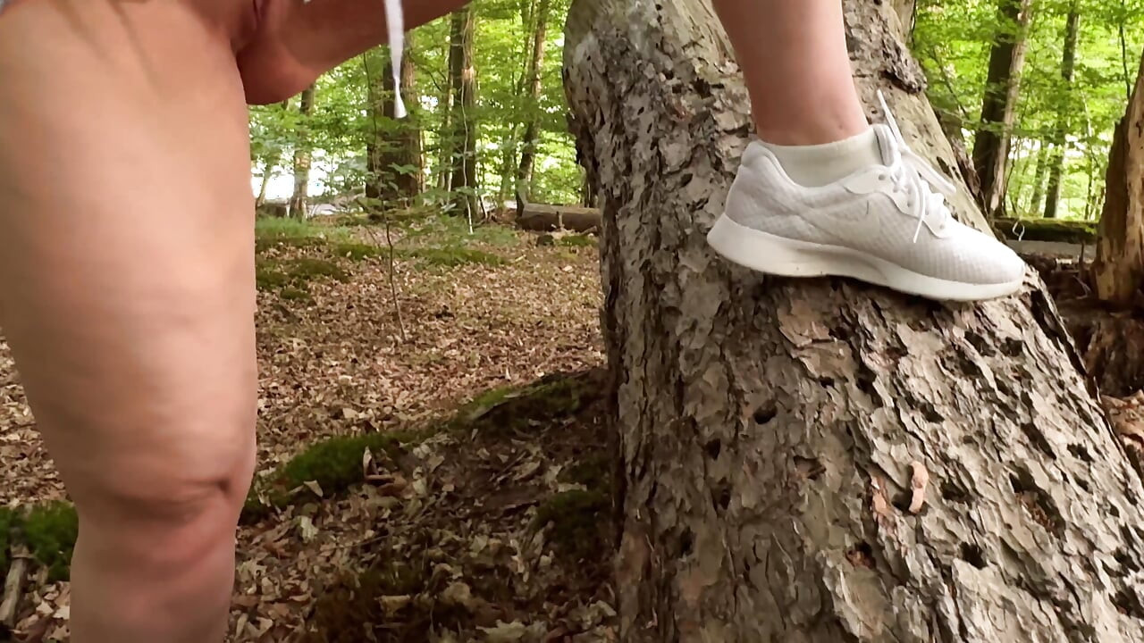 Almost Caught: Public Lake Fuck, Handjob & Outdoor Piss