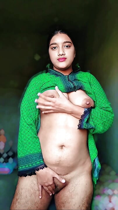desi village girl masterbating and sowing boobs full nude viral mms