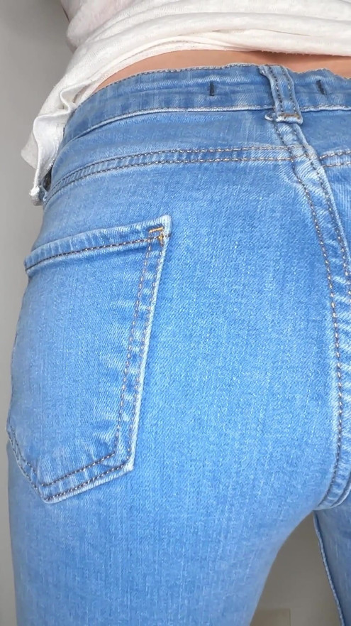 My First Jeans Farting Video 4K