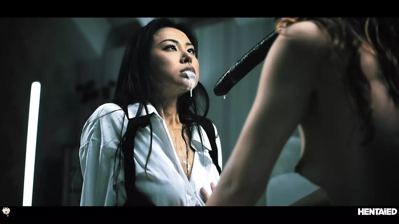 ALIEN MONSTERS FUCK HOT CHICKS