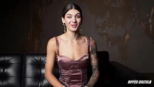 Ramona vixen hält sie für unzerbrechlich, bis sie beweisen, dass sie falsch ist
