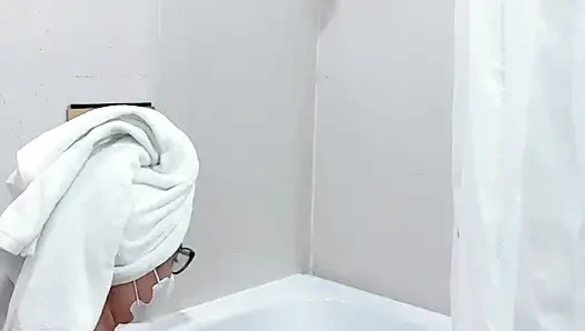 The charm of a black kebaya woman takes a shower and masturbates